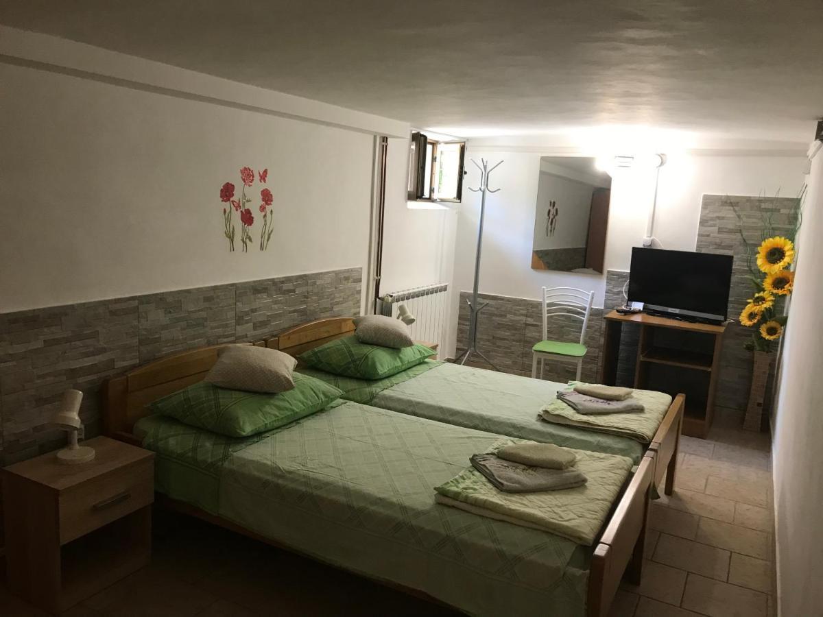 Apartmani Luiza เซรส ภายนอก รูปภาพ